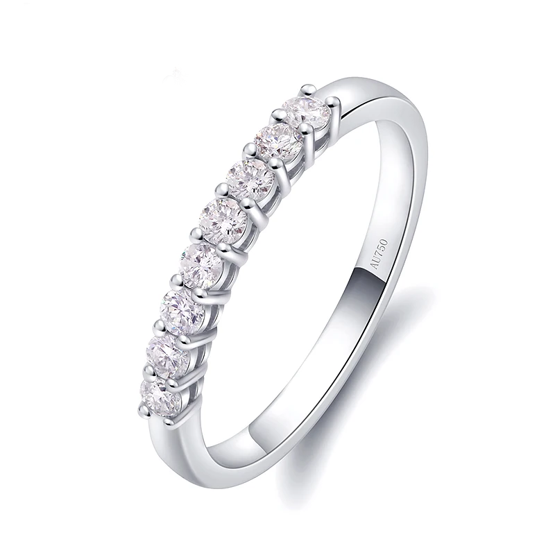 Svenurna | Round Cut Diamond Ring