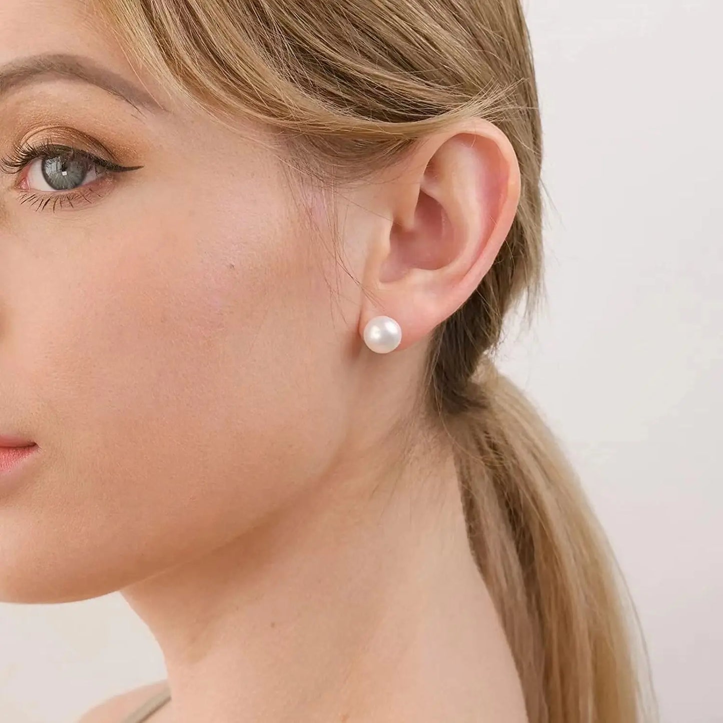 Bonoral | Freshwater Pearl Earrings